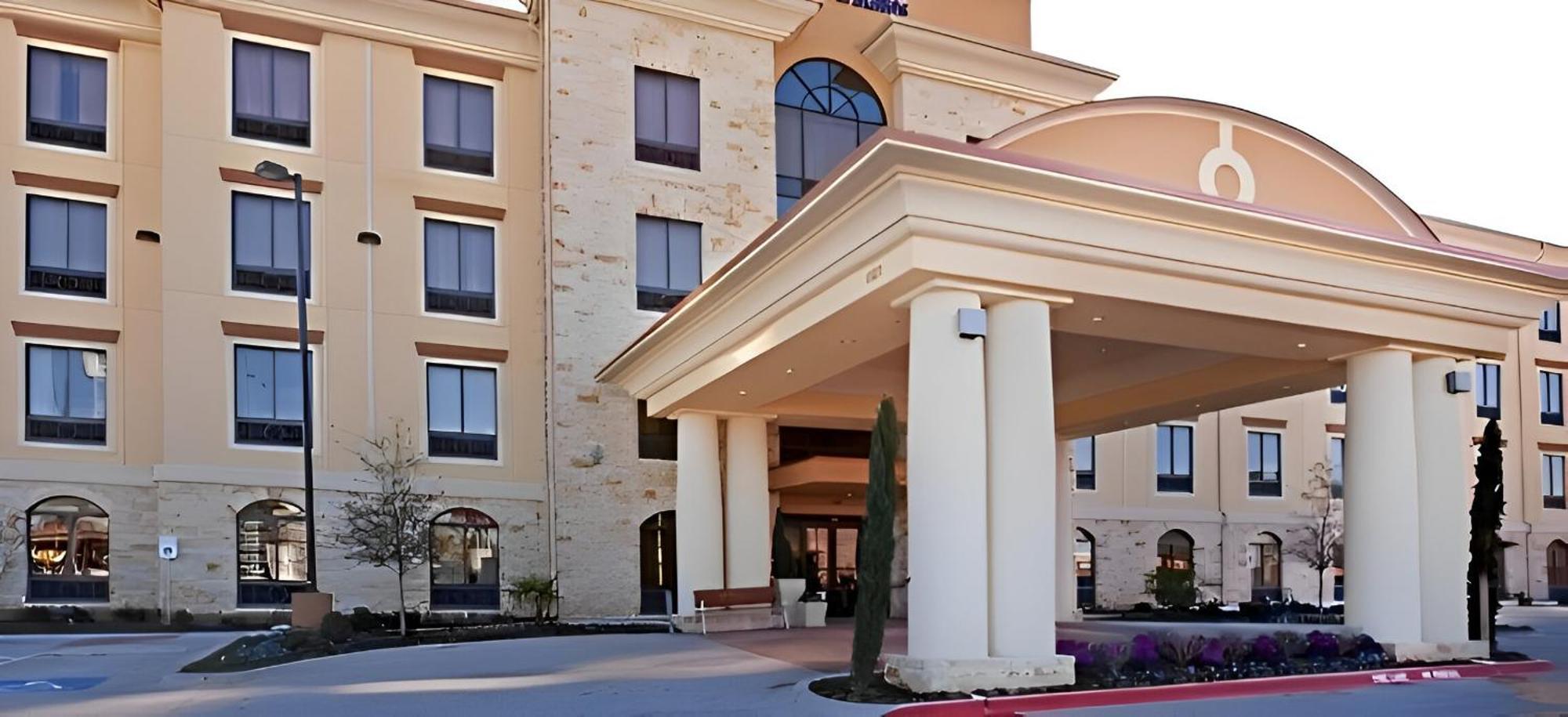 Comfort Inn & Suites Dallas Medical-Market Center Luaran gambar