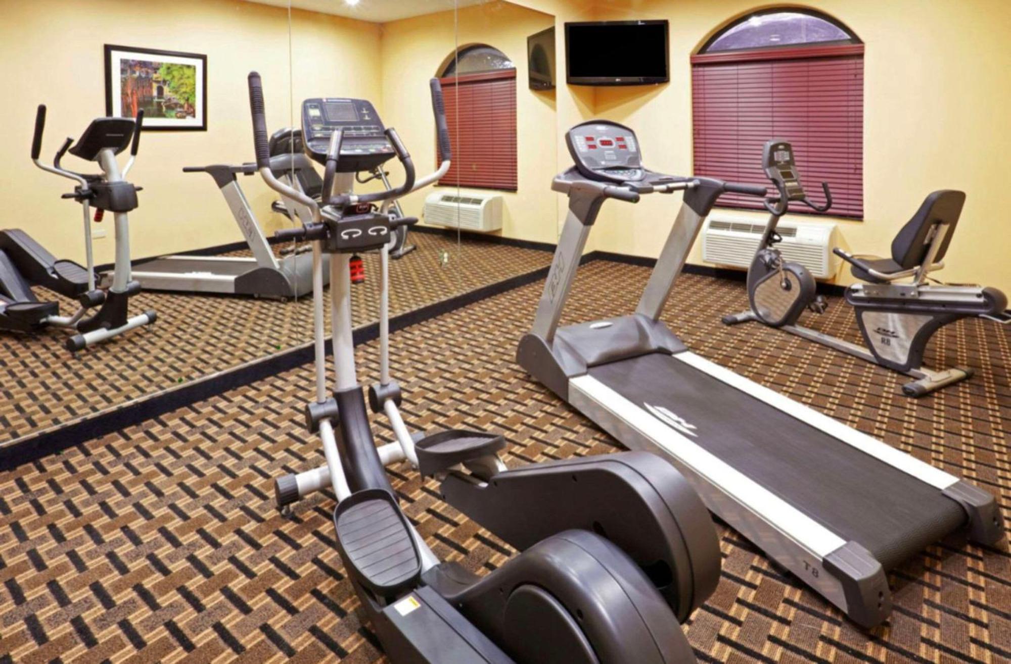 Comfort Inn & Suites Dallas Medical-Market Center Luaran gambar
