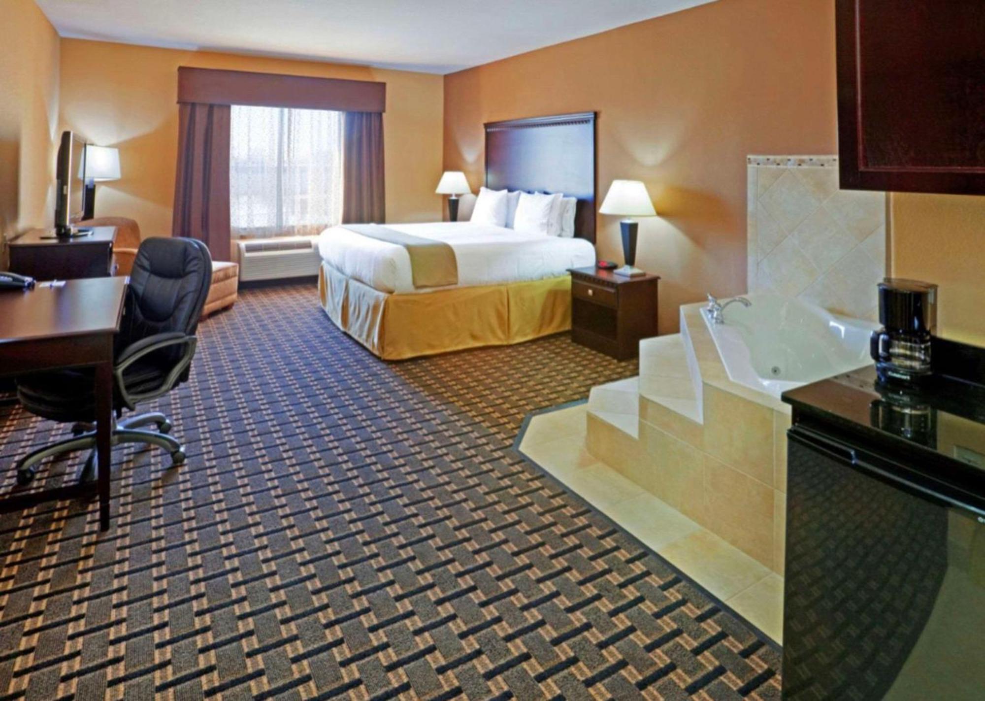 Comfort Inn & Suites Dallas Medical-Market Center Luaran gambar